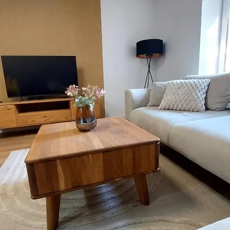 Apartmán Vida, 3 Minutes Walk To The Center *